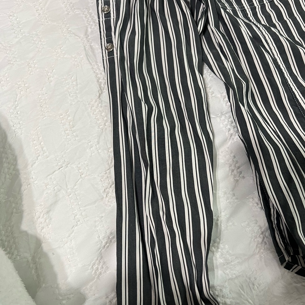 Express Striped Button-Up Shirt - Picture 2 of 4